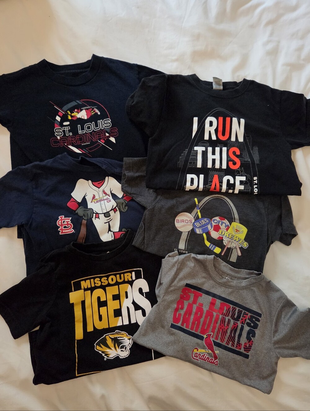 St Louis Shirts Size 4/5 5/6